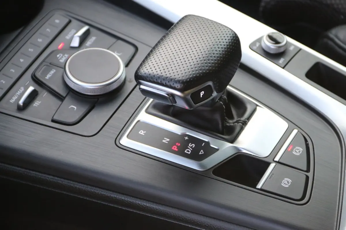 2.0 TFSI MHEV Sport S-line Edition NL-AUTO NAP