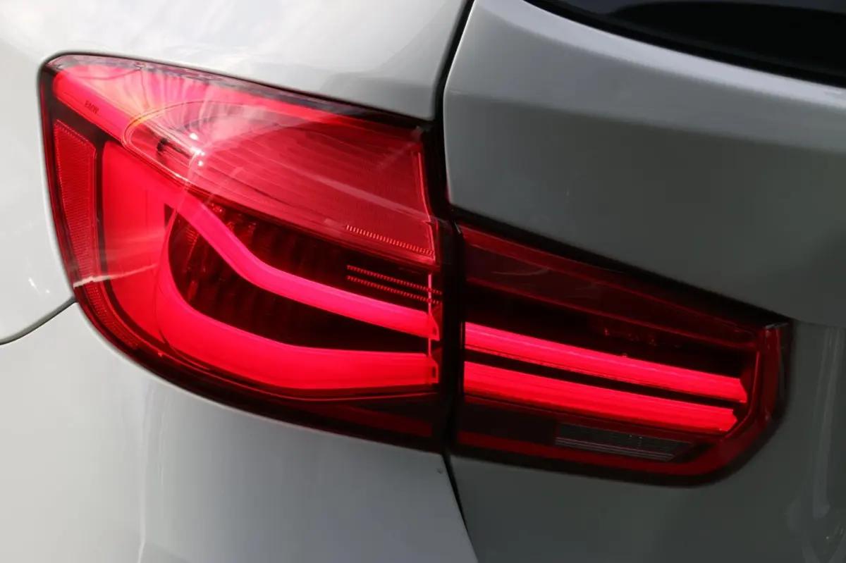 318i Executive M-PAKKET DEALER OND. NL-AUTO NAP