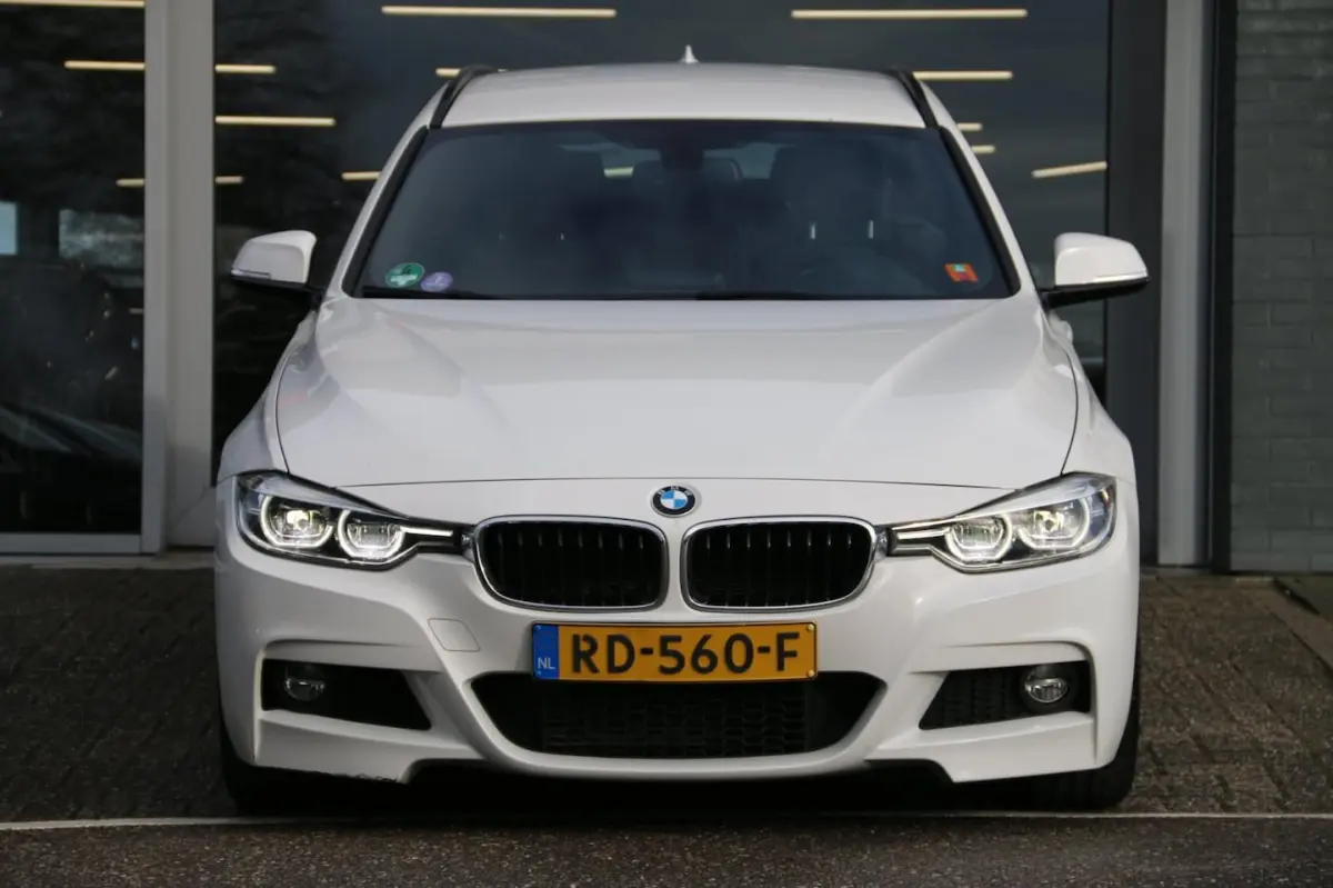 318i Executive M-PAKKET DEALER OND. NL-AUTO NAP