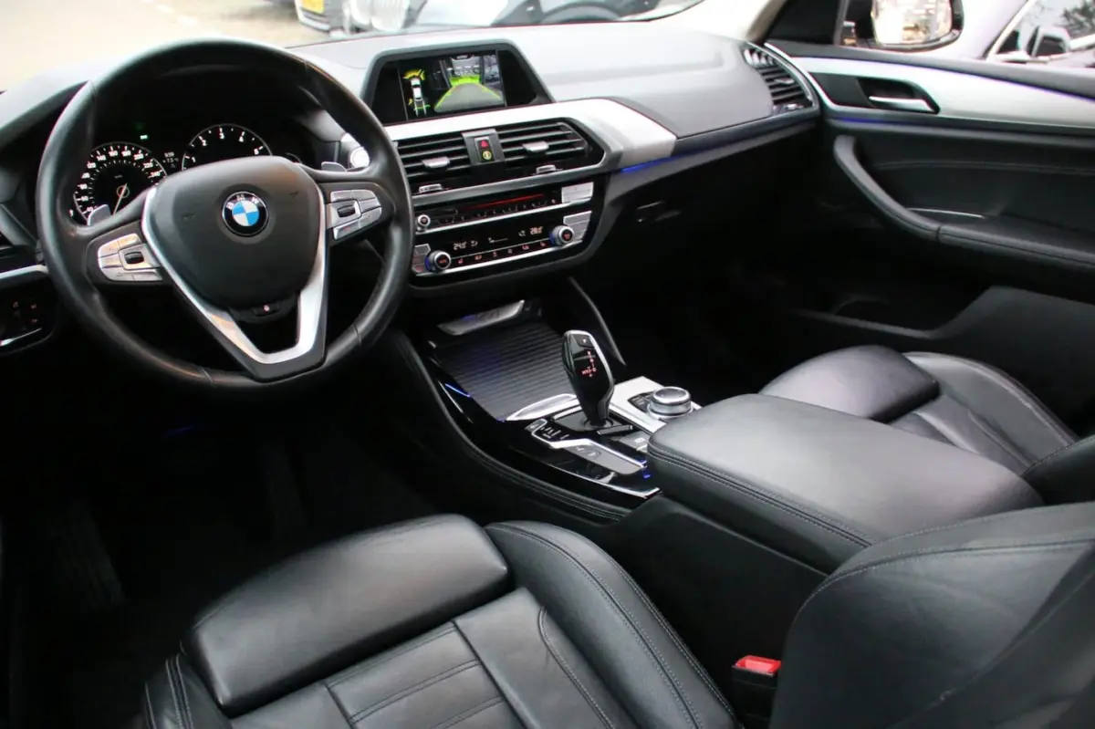 XDrive20i High Executive PANO-DAK DEALER OND