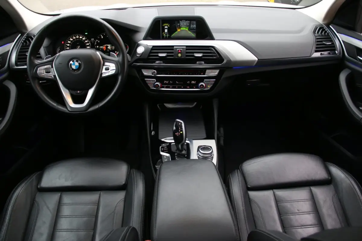 XDrive20i High Executive PANO-DAK DEALER OND