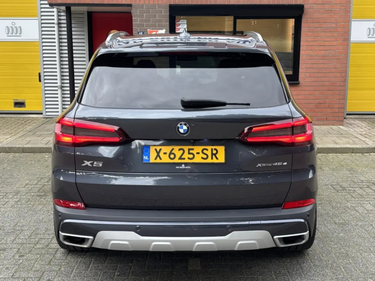 xDrive45e X-Line Luchtvering Camera ACC Memory 21"