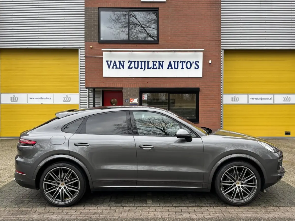 3.0 V6 340pk Luchtvering Trekhaak 22" Pano BOSE BTW