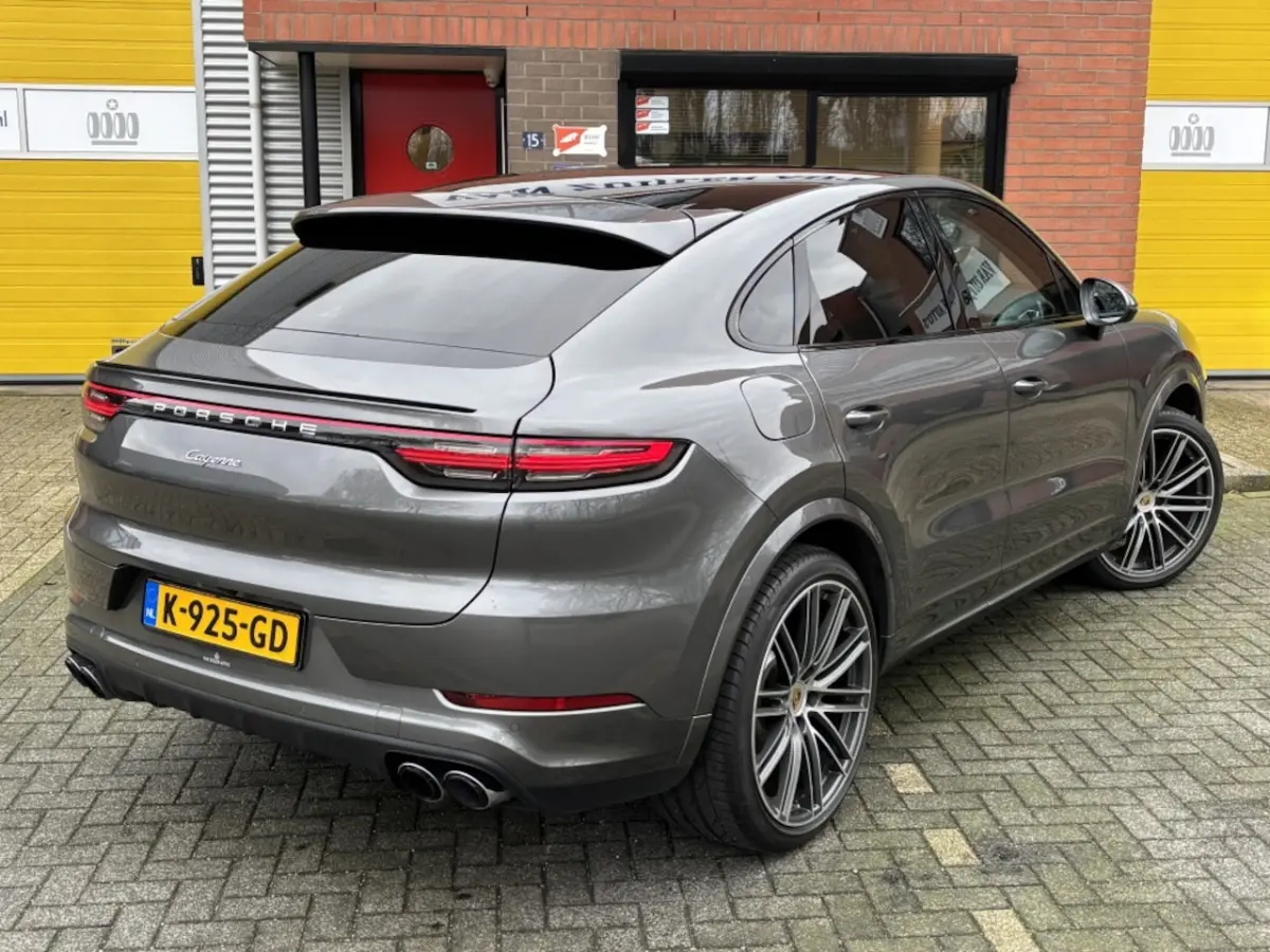 3.0 V6 340pk Luchtvering Trekhaak 22" Pano BOSE BTW