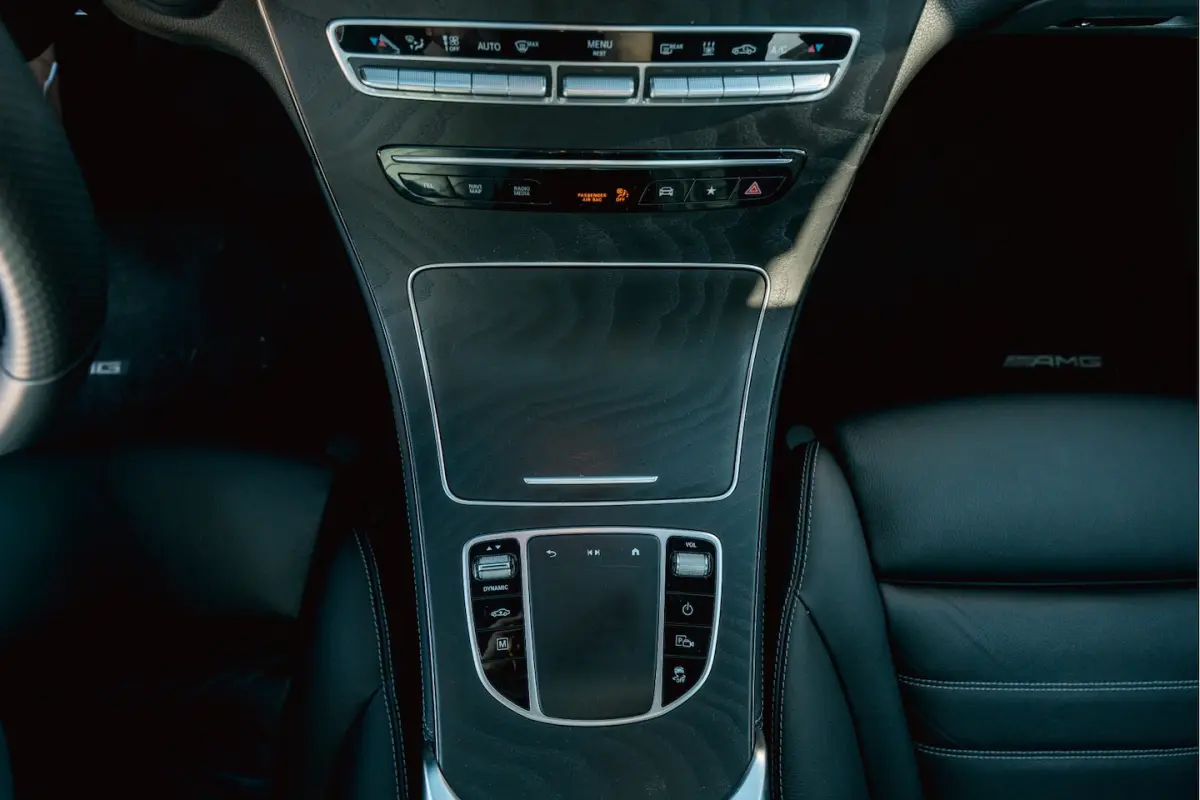 300e 4MATIC Premium Plus | schuifdak | Burmester sounds. | Distr | Air body contr | Widesc