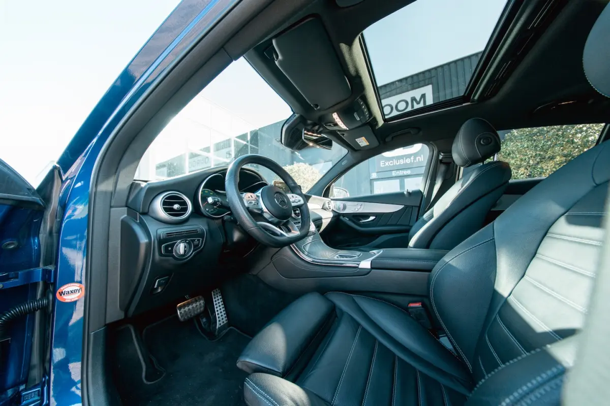 300e 4MATIC Premium Plus | schuifdak | Burmester sounds. | Distr | Air body contr | Widesc