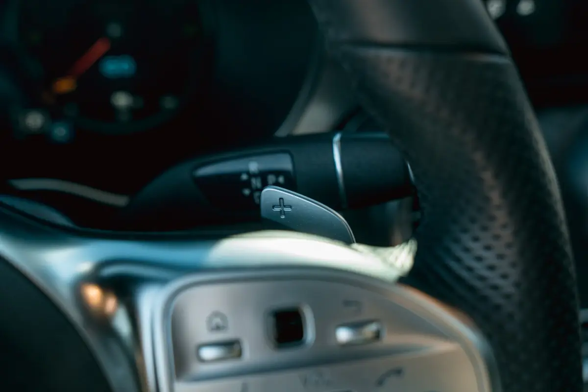 300e 4MATIC Premium Plus | schuifdak | Burmester sounds. | Distr | Air body contr | Widesc