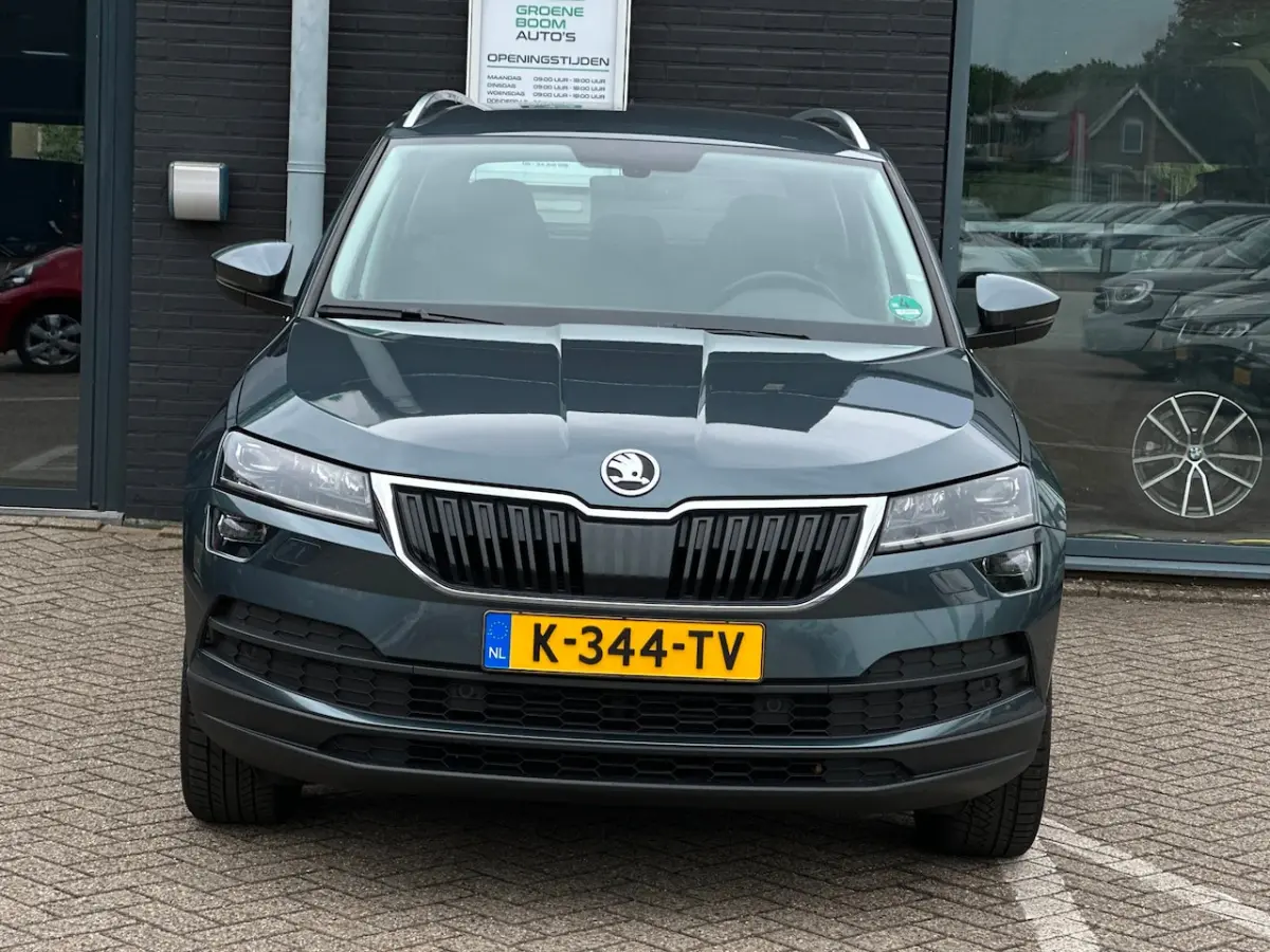 1.0 TSI Business Edition Plus/1STE EIG/CARPLAY/CAMERA/NAVI/NETTE STAAT