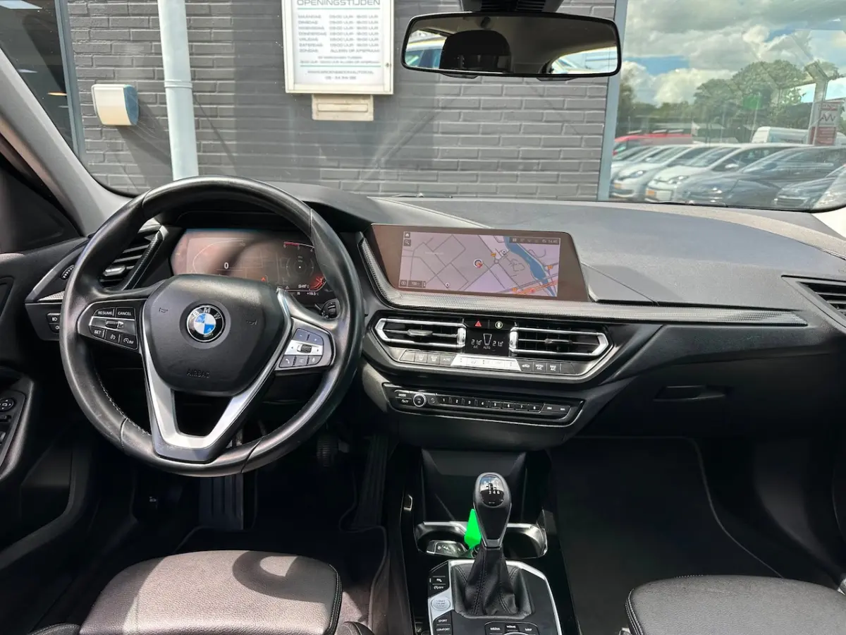 116d Executive Edition/CARPLAY/NAVI/NL-AUTO NAP