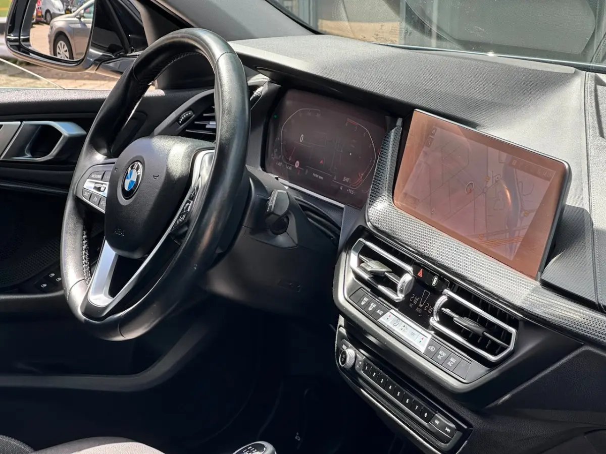 116d Executive Edition/CARPLAY/NAVI/NL-AUTO NAP