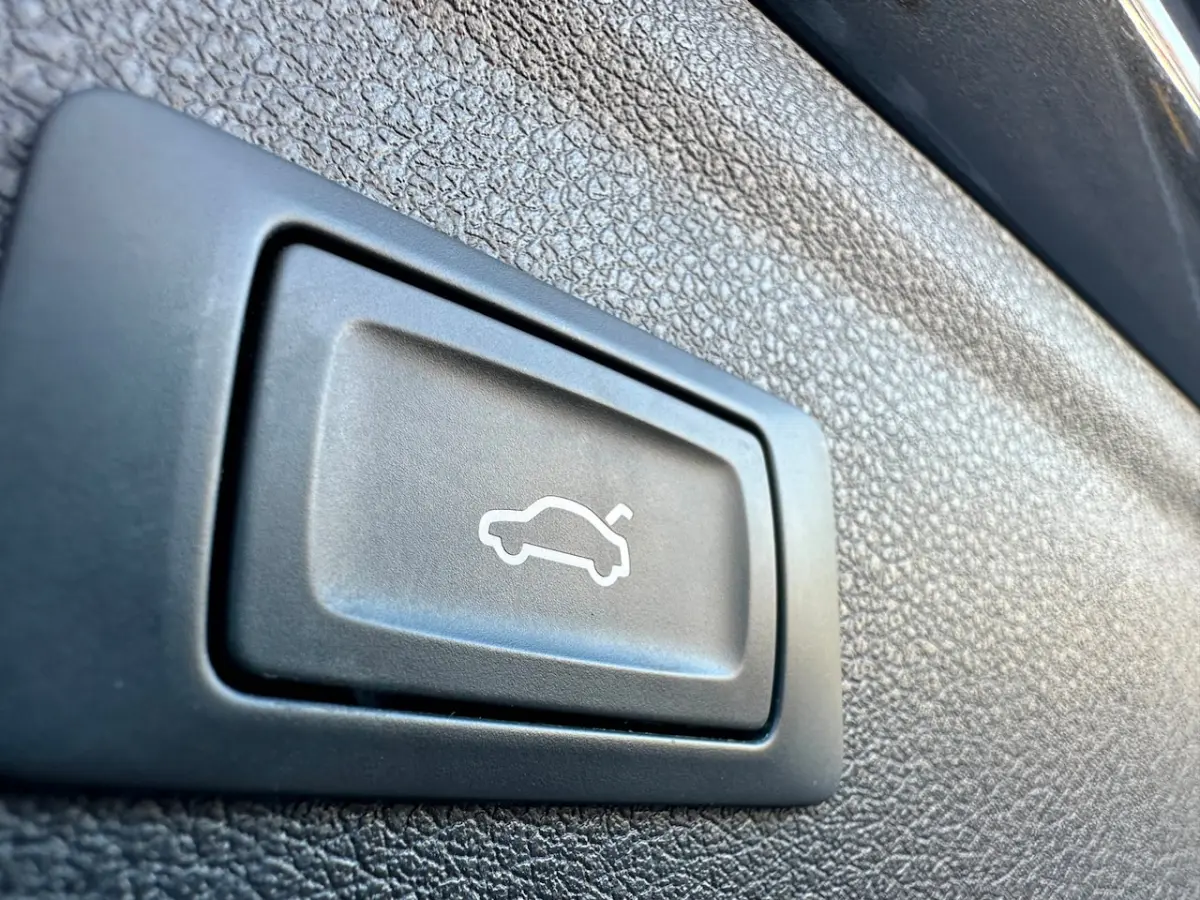 1.4 TFSI CoD Sport Advance Sport/LEDER/NAVI/NL-AUTO NAP