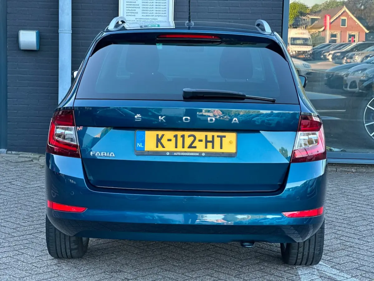 1.0 TSI Business Edition/1STE EIG/NAVI/APP-CONNECT/NL-AUTO NAP