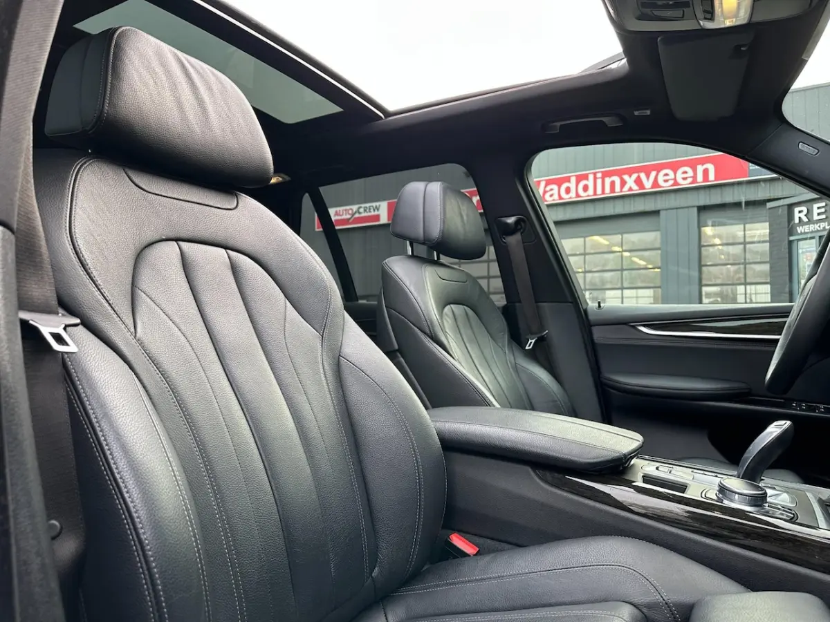XDrive40e iPerformance High Executive/PANO-DAK/LEDER/CAMERA/NL-AUTO NAP