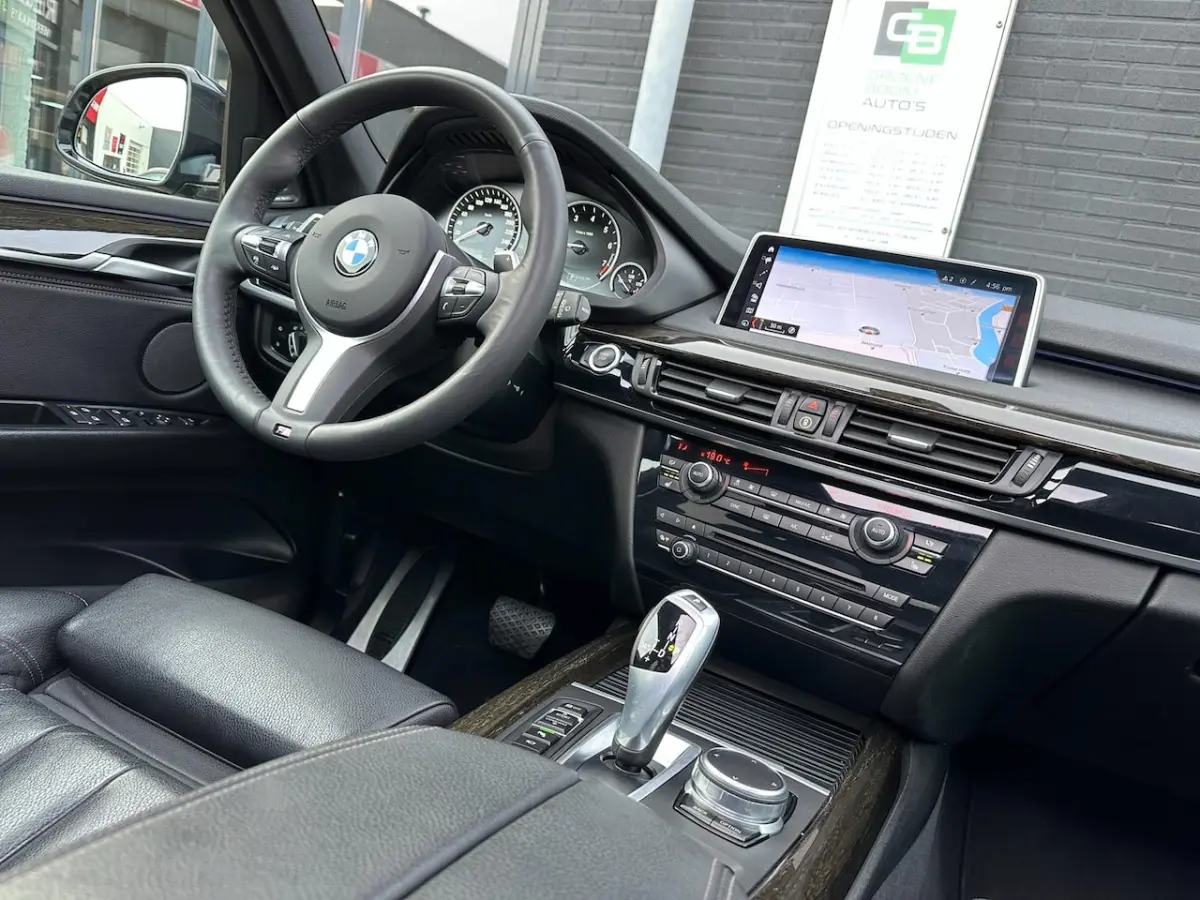 XDrive40e iPerformance High Executive/PANO-DAK/LEDER/CAMERA/NL-AUTO NAP