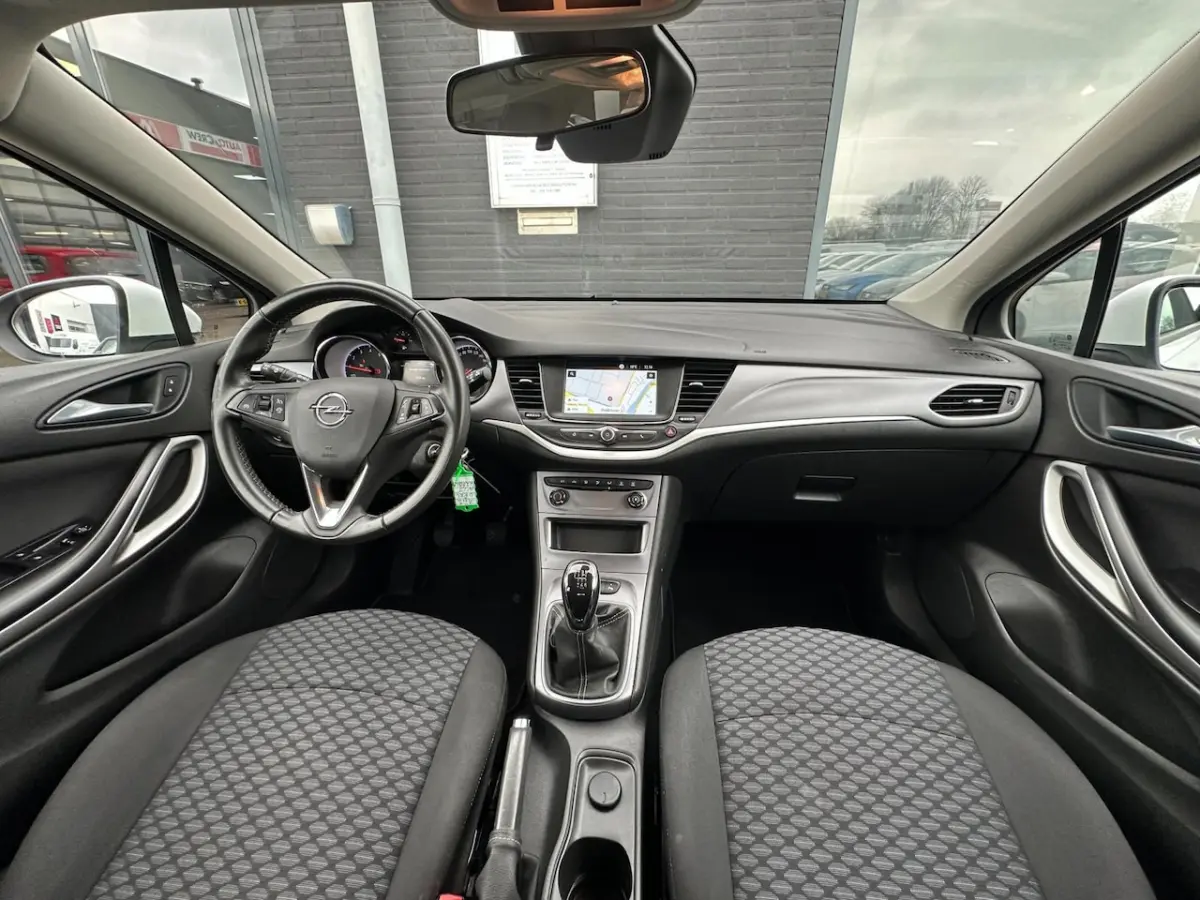 1.2 Business Edition/1STE EIG/NAVI/PDC/NL-AUTO NAP