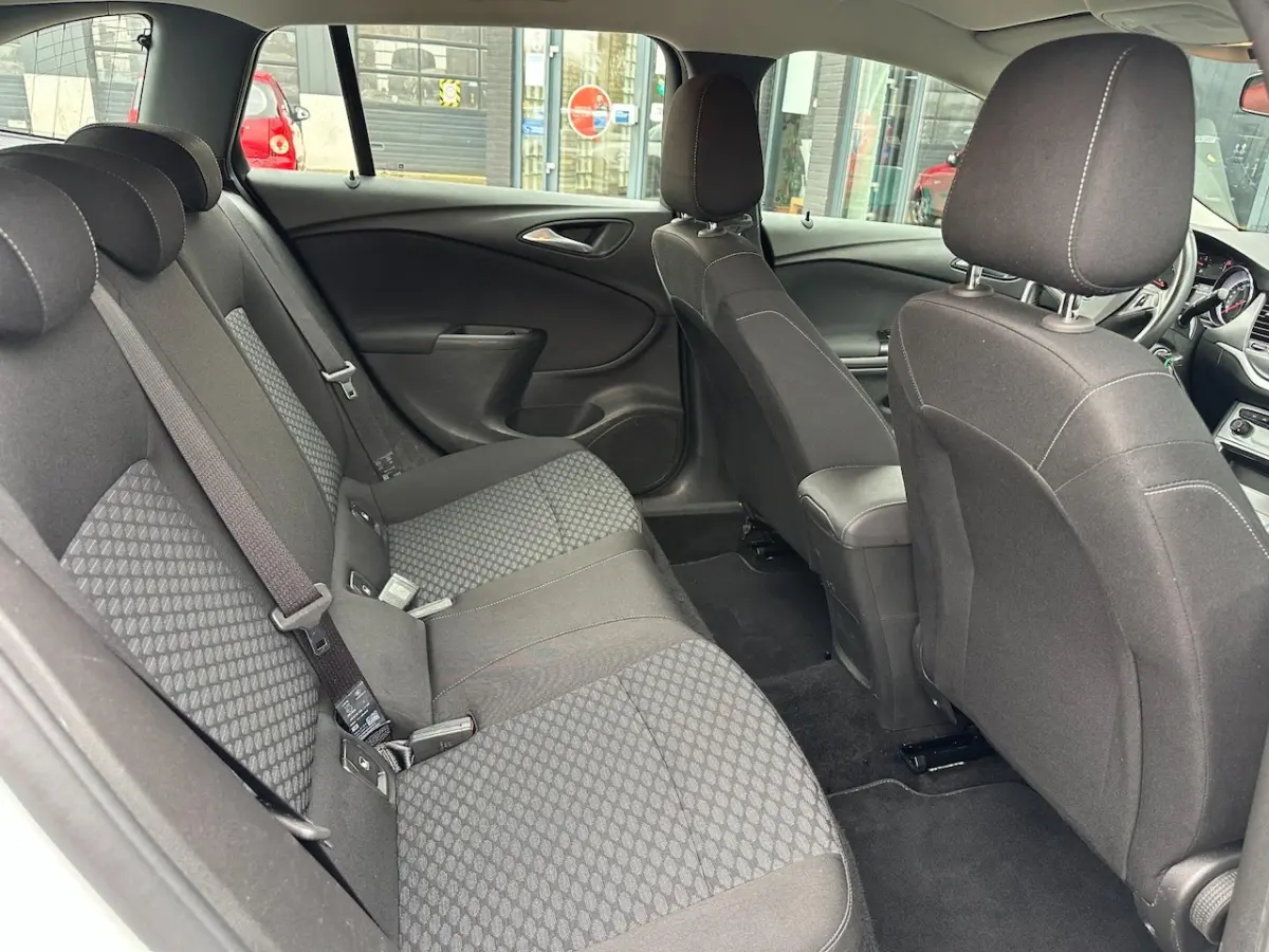 1.2 Business Edition/1STE EIG/NAVI/PDC/NL-AUTO NAP