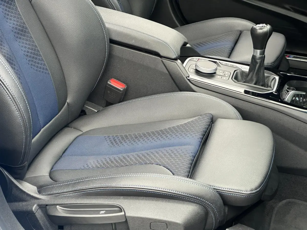 118i Executive Edition/PANO-DAK/NAVI/CARPLAY/LED/NL AUTO NAP