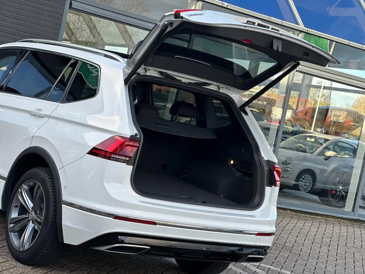 1.5 TSI Highline Business R/1STE EIG/PANO-DAK/CAMERA/DELERONDERHOUDEN
