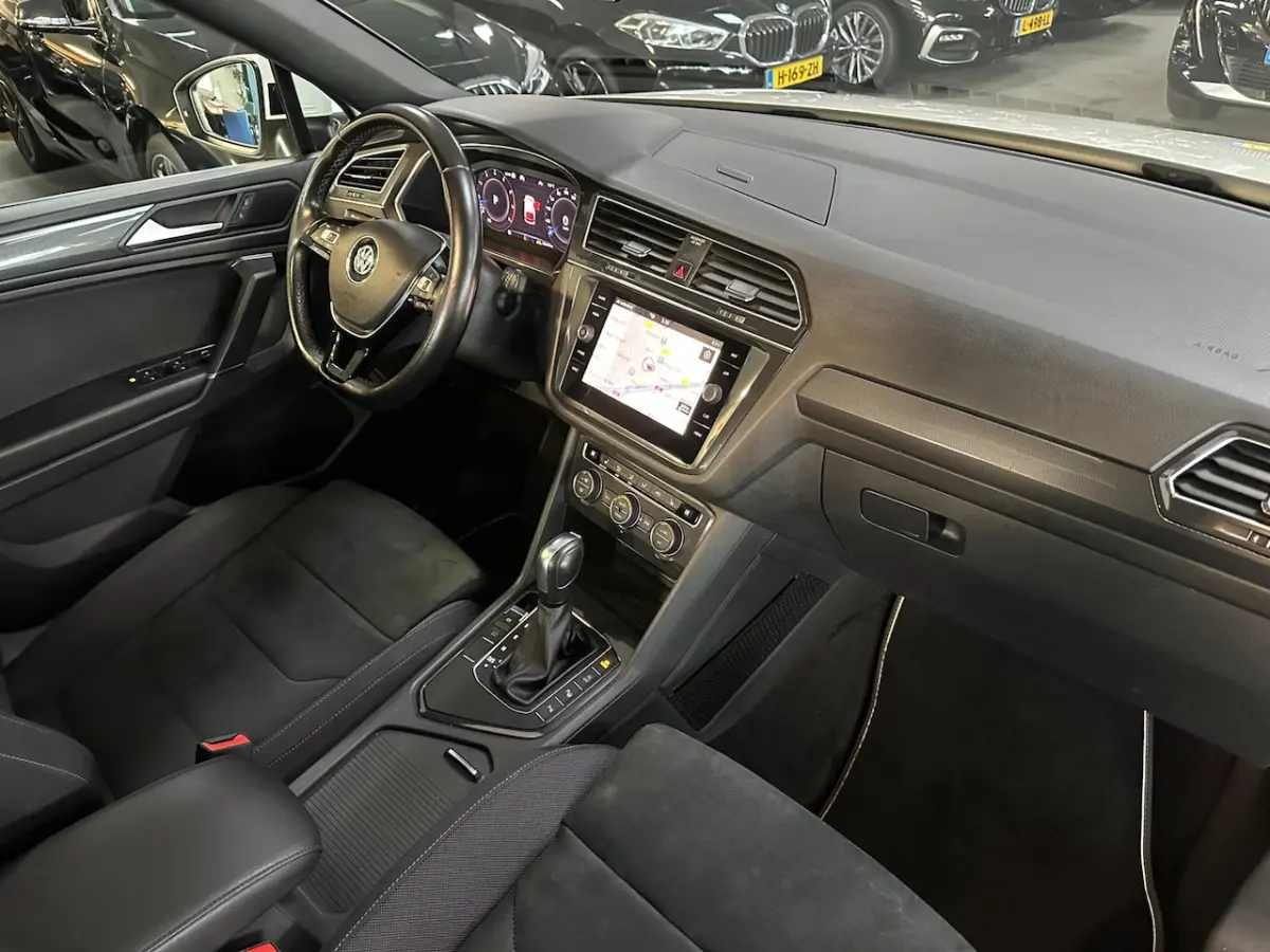 1.5 TSI Highline Business R/1STE EIG/PANO-DAK/CAMERA/DELERONDERHOUDEN