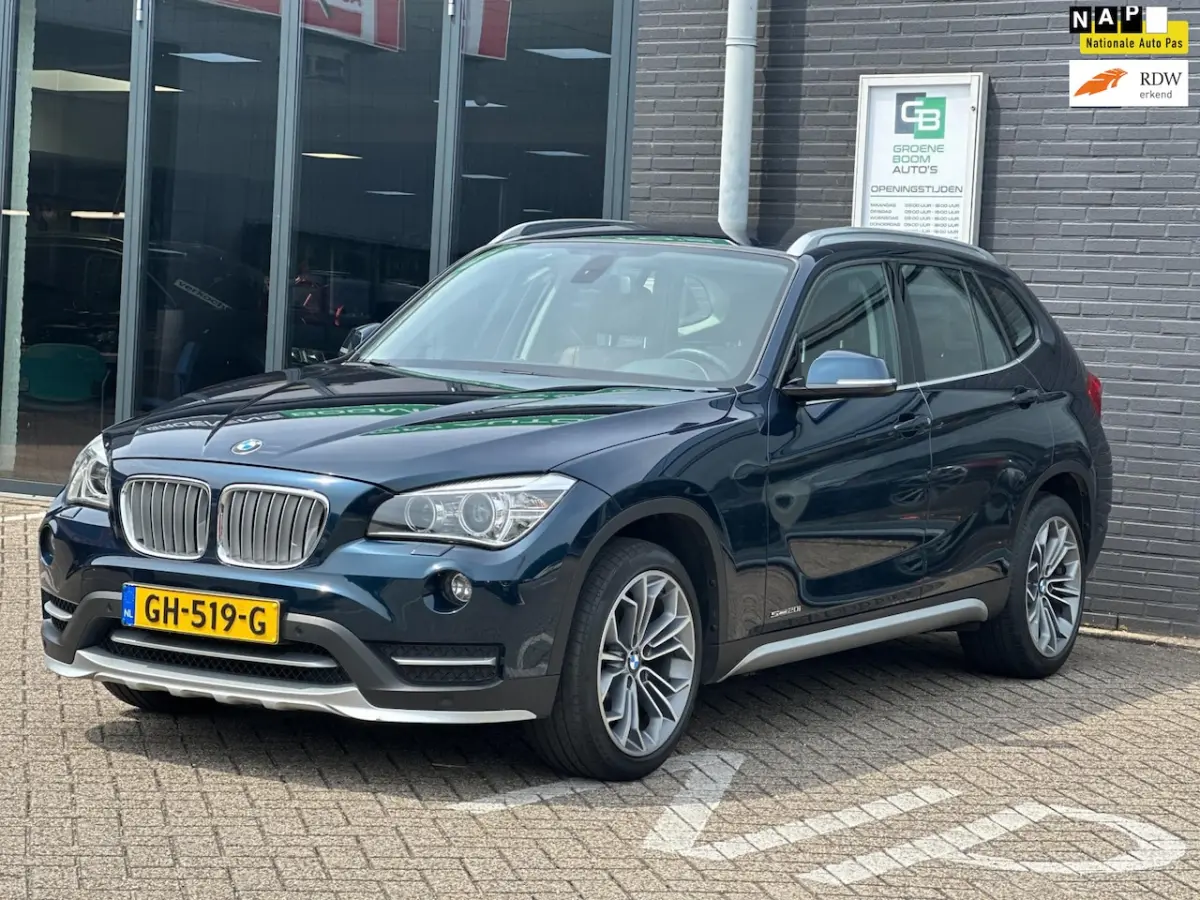 SDrive20i High Executive/NAVI/LEDER/XENON/NL-AUTO NAP/NETTE STAAT