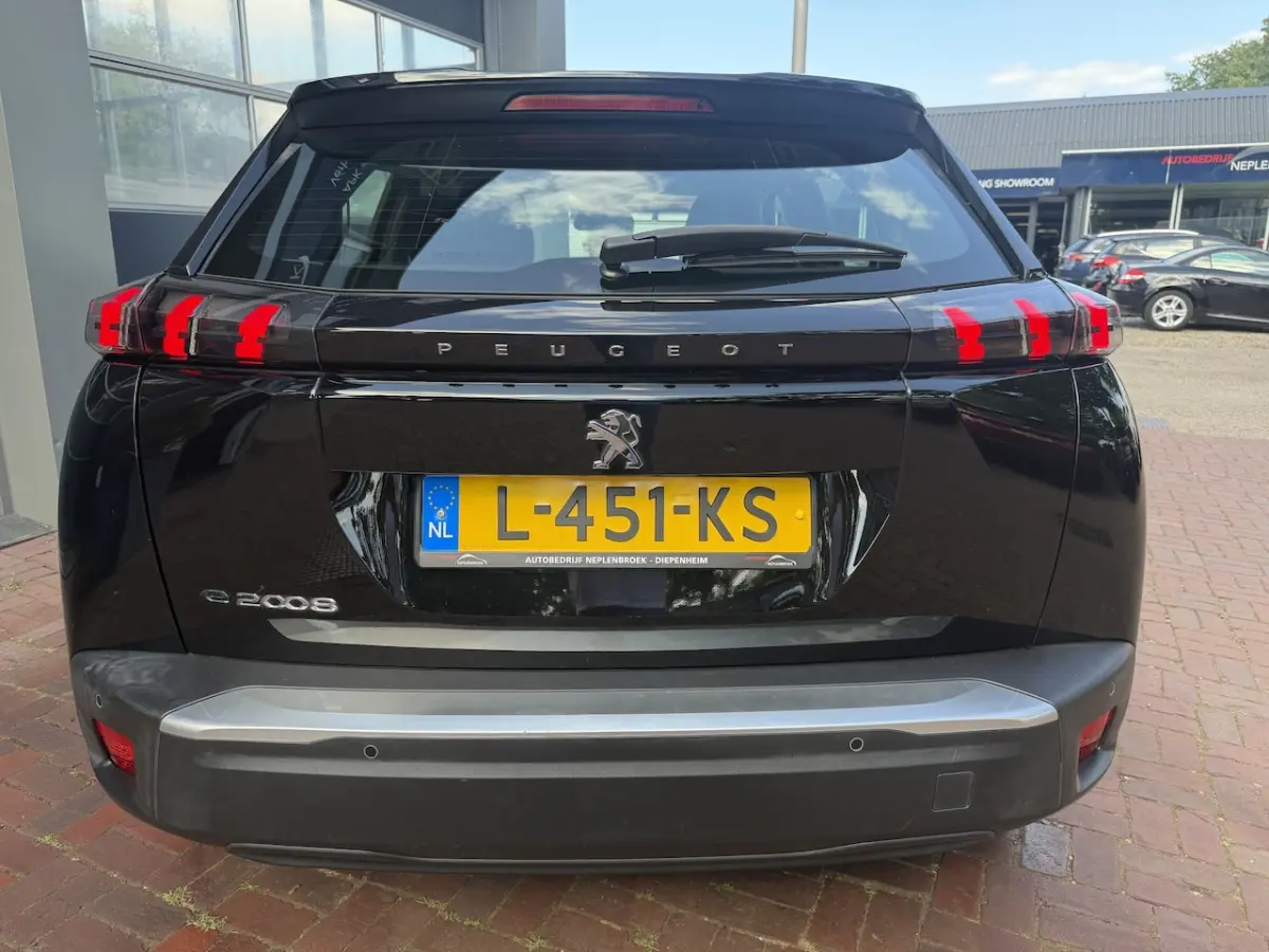 EV Blue Lease Active 50 kWh Bj 2021 Km 96.000 Dealer onderhouden 1e eigenaar