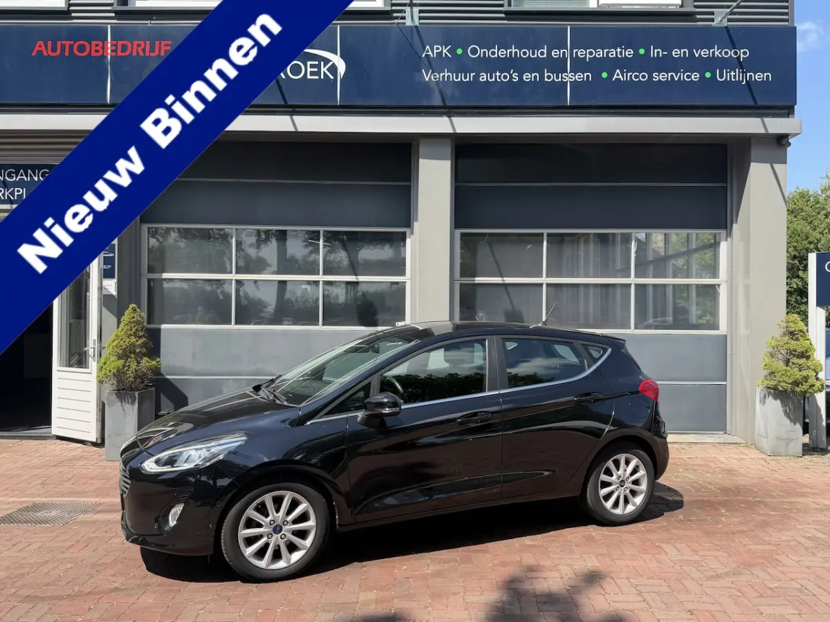 1.0 EcoBoost Titanium 4-2018 â¢ 74 kW / 101 PK â¢ Benzine â¢ Automaat â¢ Stoel & Stuurverwarmi