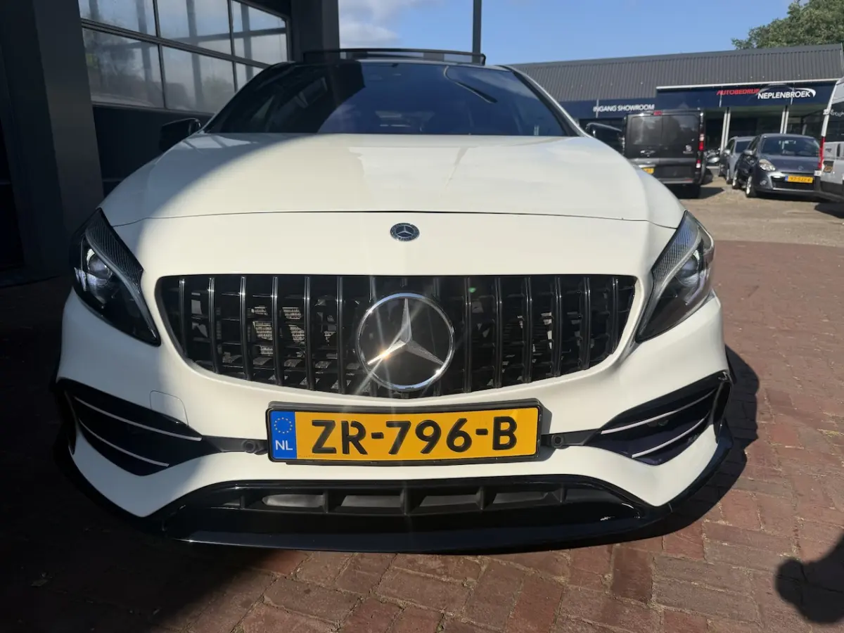 AMG 45 4MATIC 2016 Km 157.000 Nap 381PK Dealer onderhouden