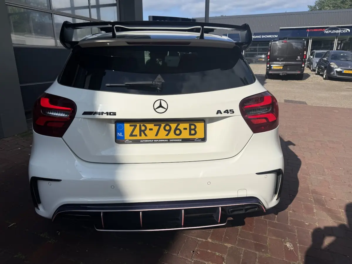 AMG 45 4MATIC 2016 Km 157.000 Nap 381PK Dealer onderhouden
