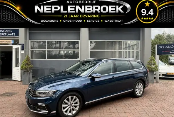 1.4 TSI PHEV GTE Business | 2021 | Panoramadak | Trekhaak | Head-up Display | Dealer Onder