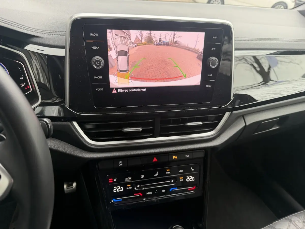 1.5 TSI R-Line Dealer onderhouden 2024 km 24.000 Nap 1e eigenaar