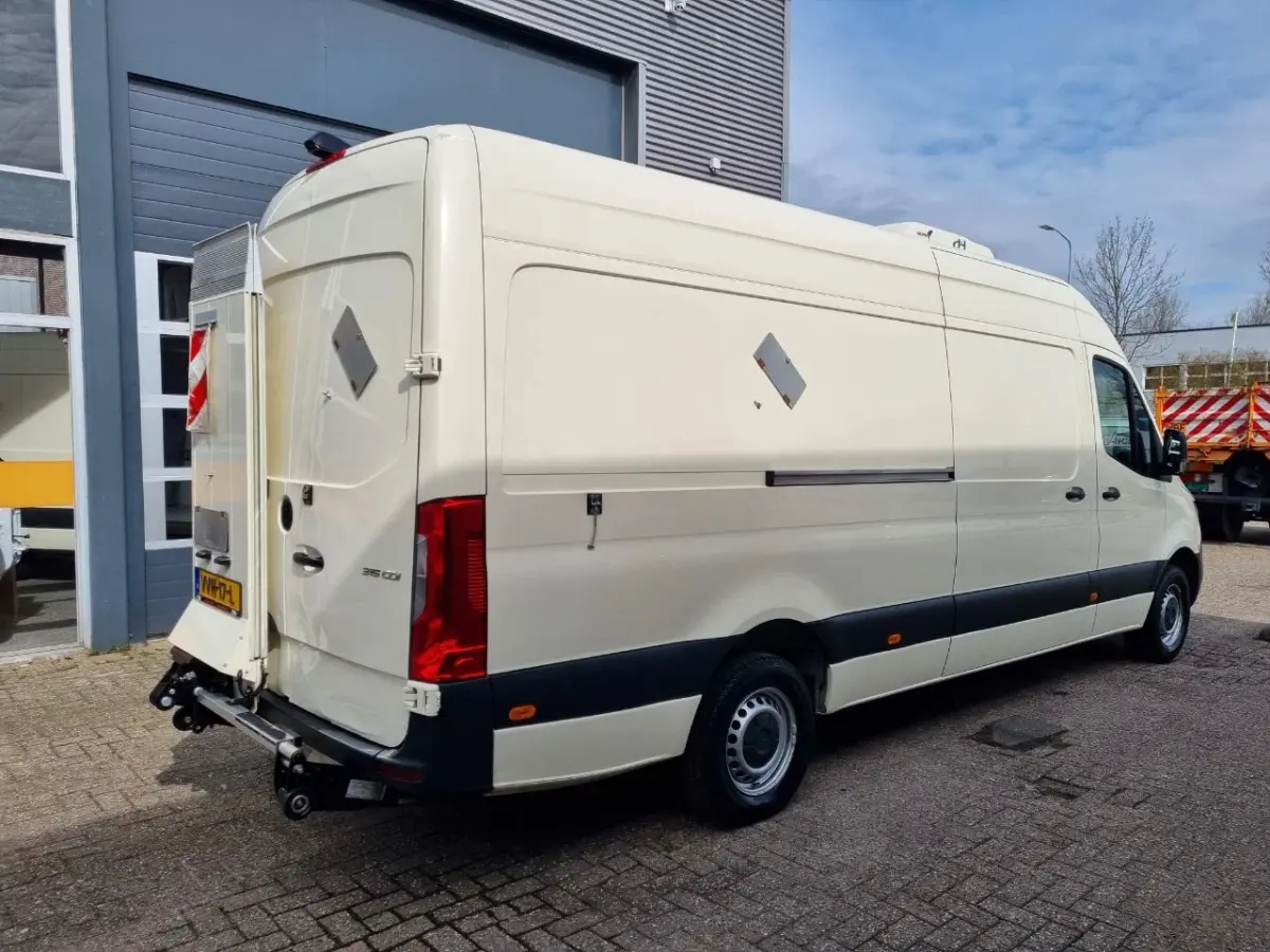 315 CDI Koelwagen Bitemp Konvekta +25C/-25C Laadklep