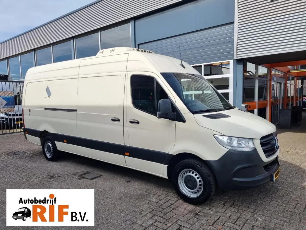 315 CDI Koelwagen Bitemp Konvekta +25C/-25C Laadklep