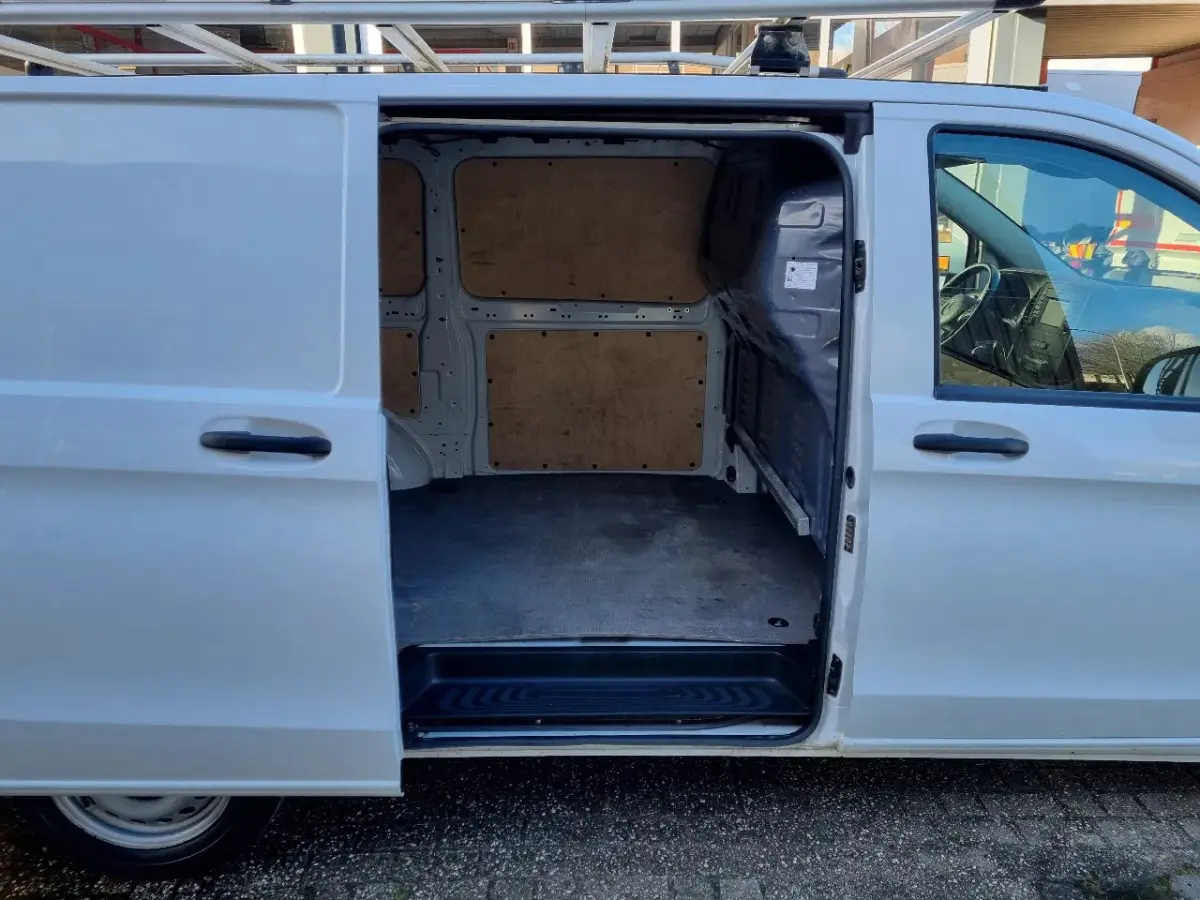 114 CDI L2 Euro 6 RWD 2.2 CDI