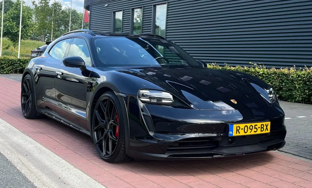 4S 93 kWh | NP 157K | 22"Vossen | 26.000KM |