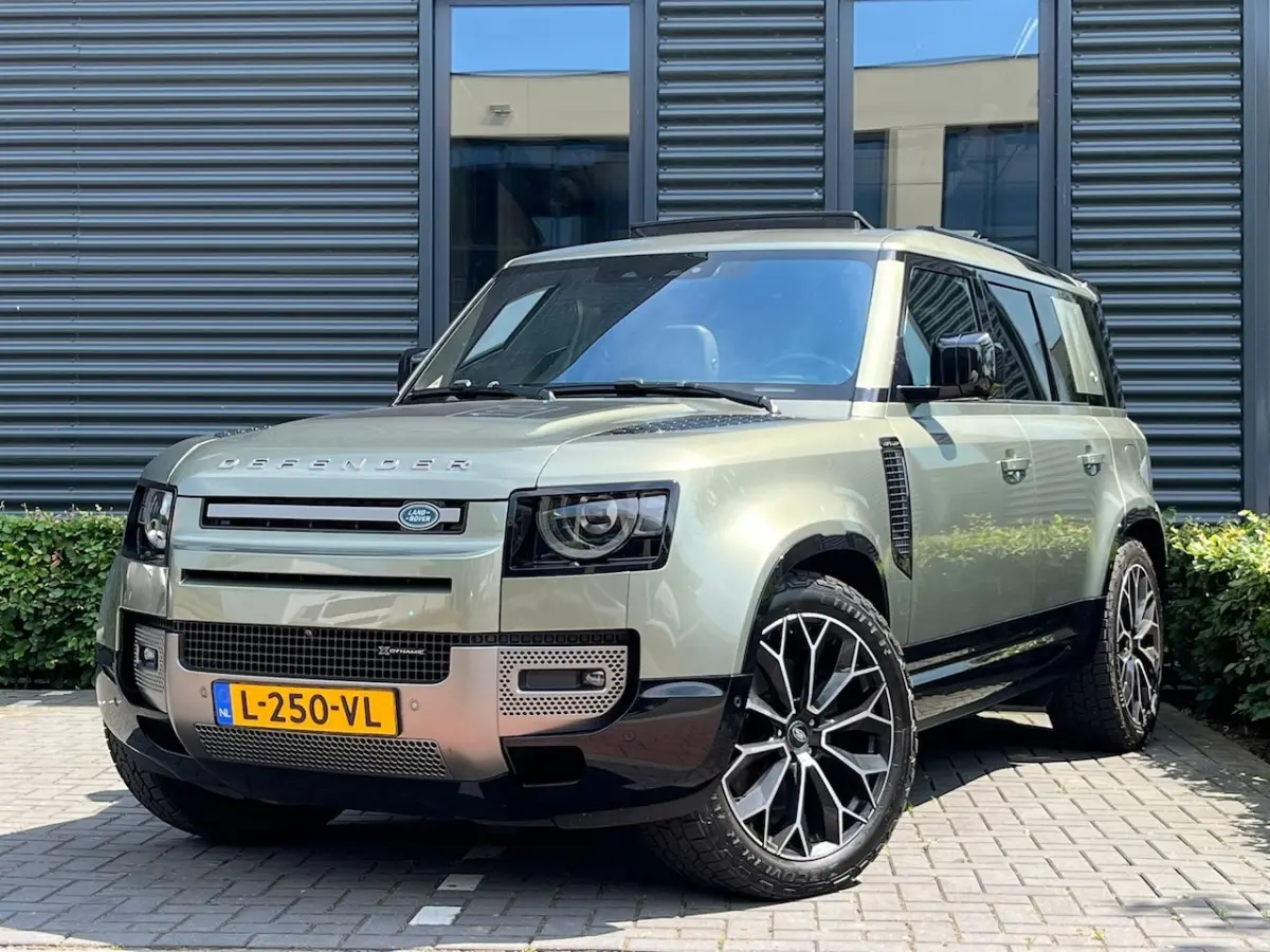 P400e X-Dynamic * Full Options