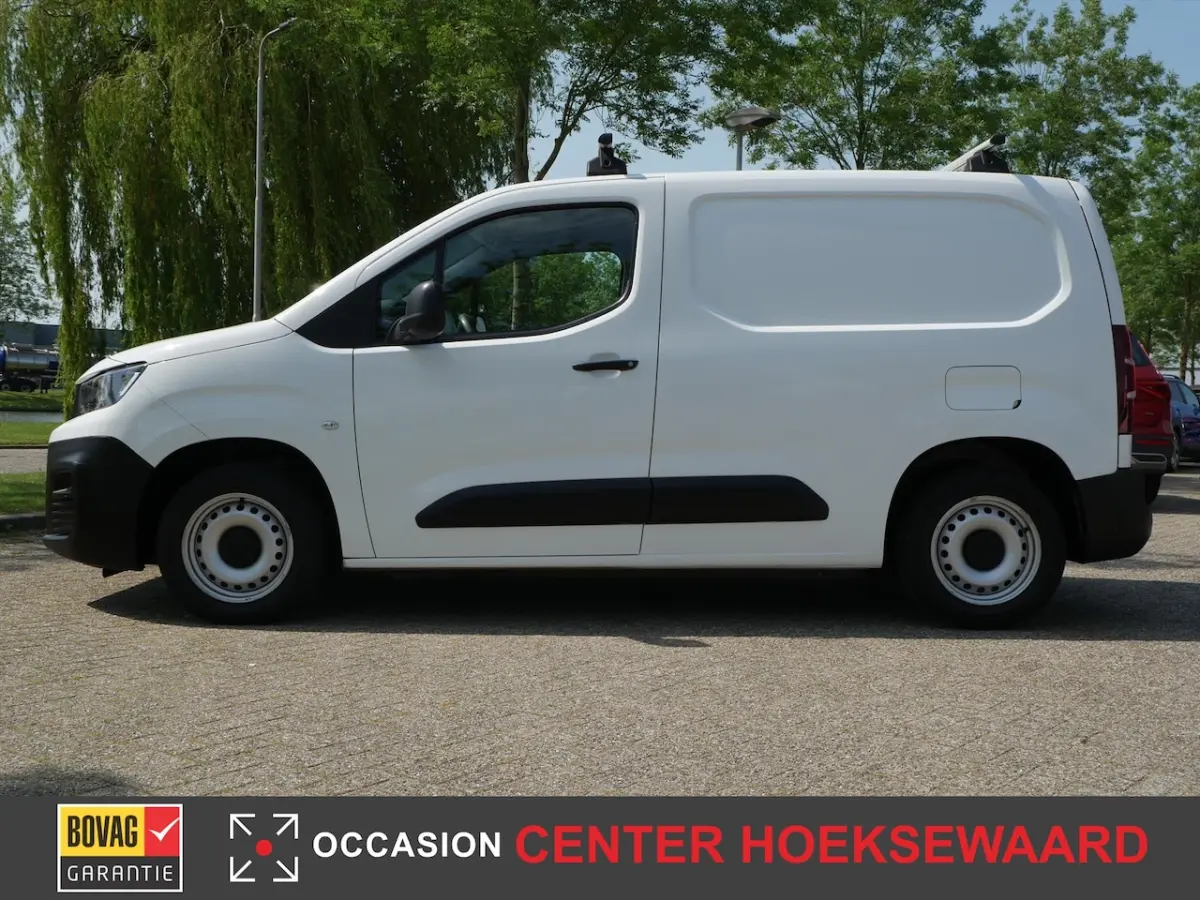 1.6 BlueHDi 75pk 650kg Premium | Airco | Carplay | PDC |