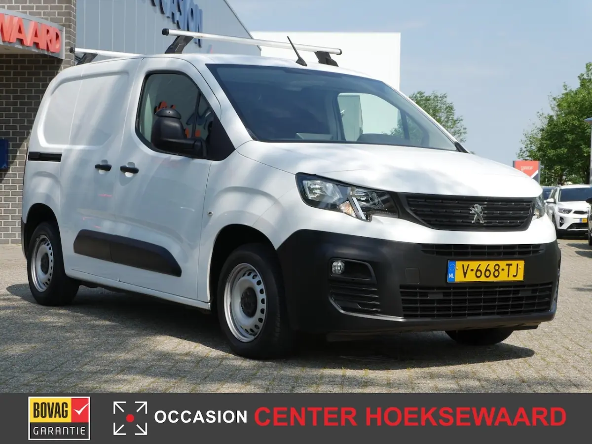 1.6 BlueHDi 75pk 650kg Premium | Airco | Carplay | PDC |