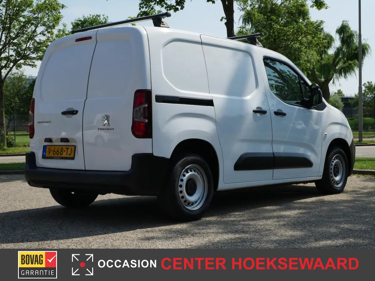 1.6 BlueHDi 75pk 650kg Premium | Airco | Carplay | PDC |