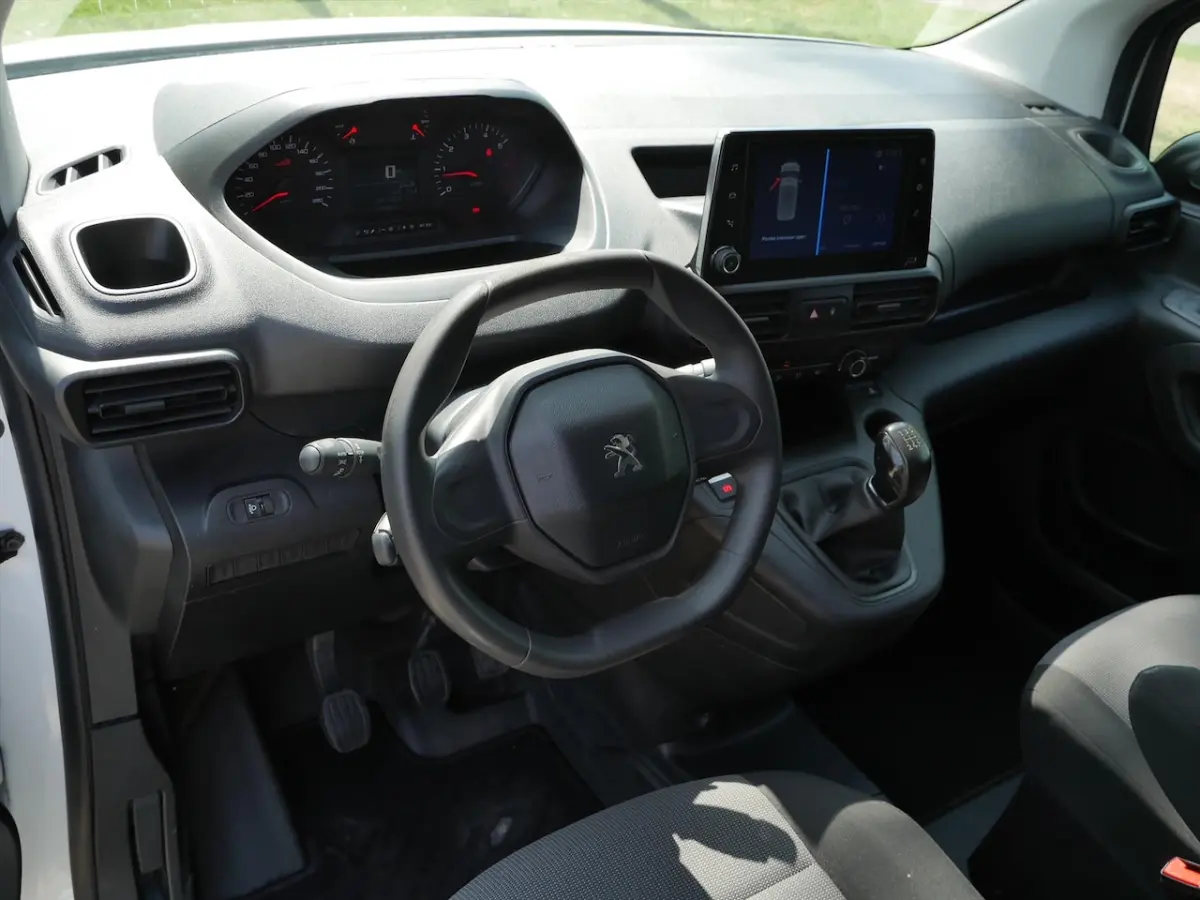 1.6 BlueHDi 75pk 650kg Premium | Airco | Carplay | PDC |
