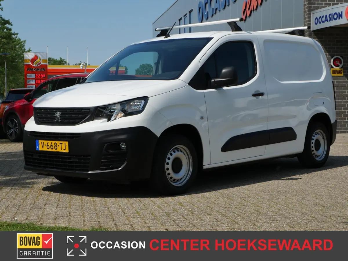 1.6 BlueHDi 75pk 650kg Premium | Airco | Carplay | PDC |