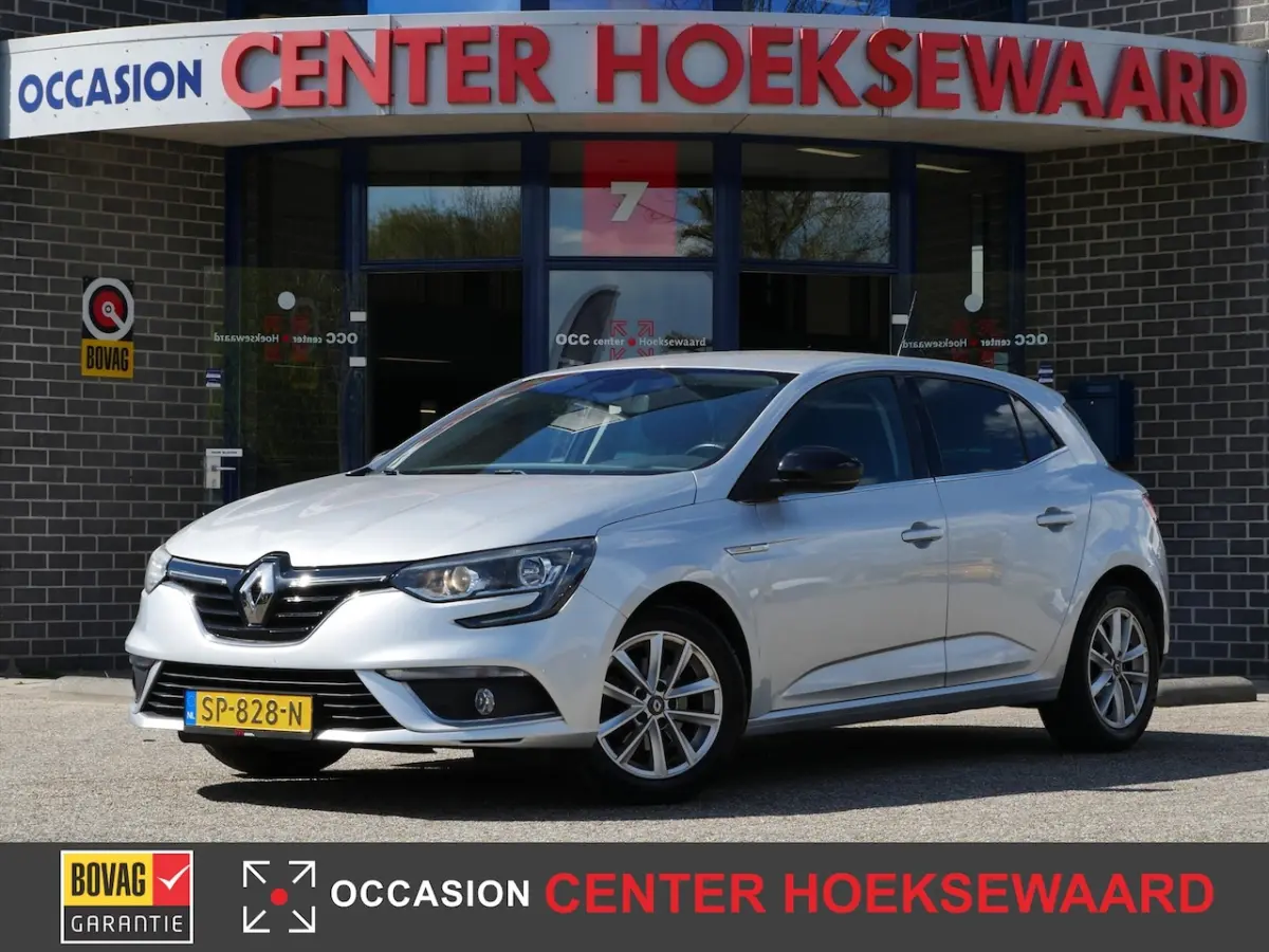 1.2 Energy TCe 100pk Limited | Carplay | Privacy | Cruise | LM velgen 16" |