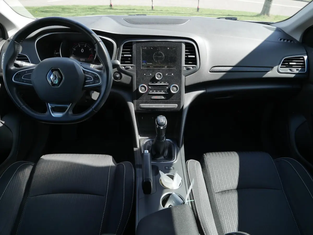 1.2 Energy TCe 100pk Limited | Carplay | Privacy | Cruise | LM velgen 16" |