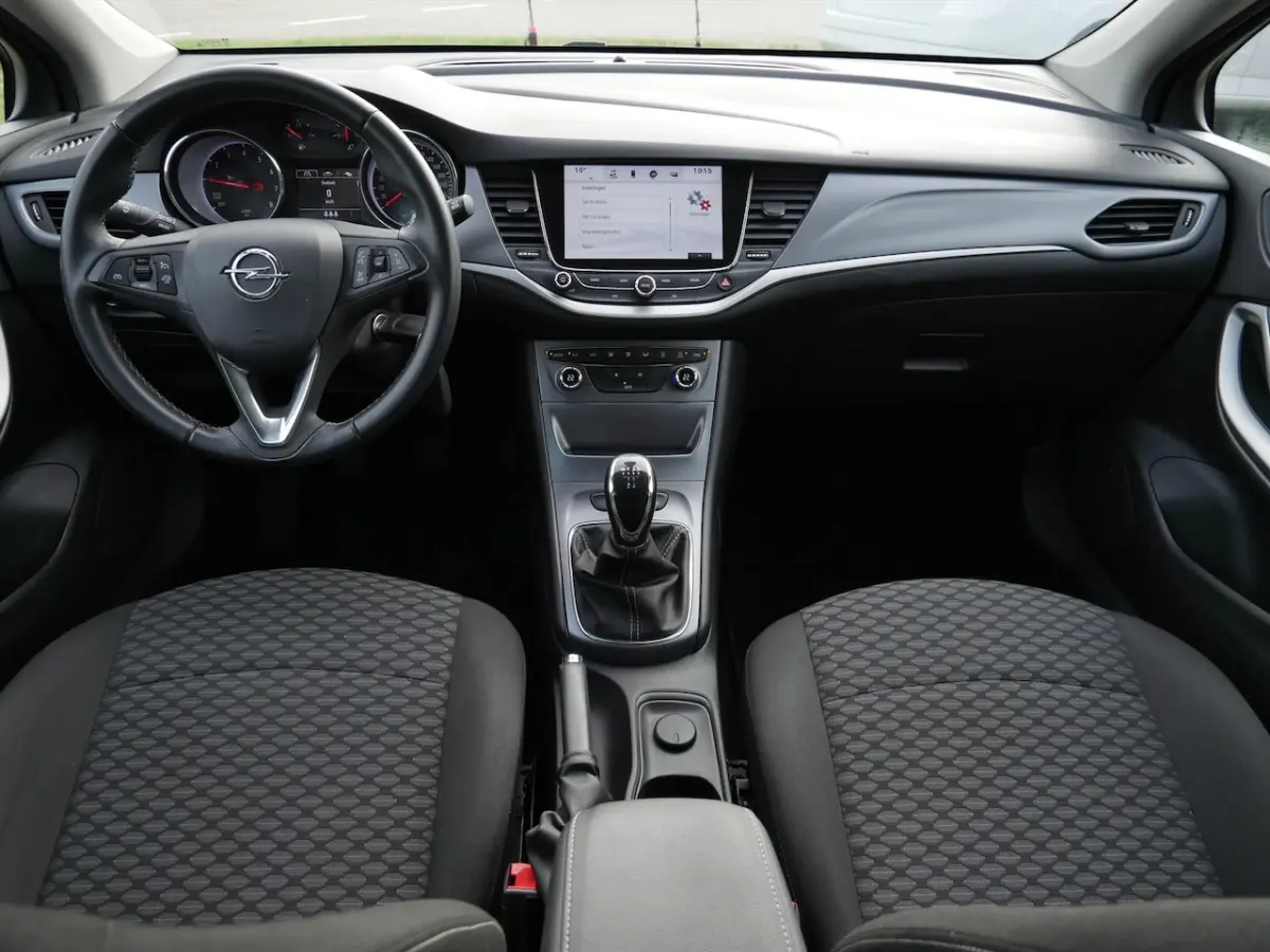 ST 1.0 Turbo 105pk Online Edition Plus | Carpay | Navigatie | Climate Control |