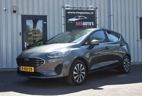 1.0 EcoBoost Titanium. N.A.P, PDC, CLIMA, Navigatie, DAB