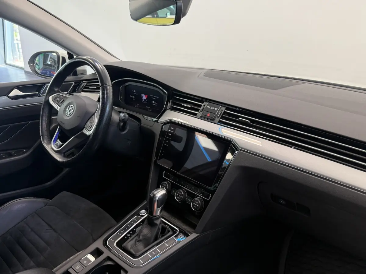 1.4 TSI PHEV GTE Business Stand kachel Trekhaak webklapbaar Stuurwielverwarming 24 Maanden