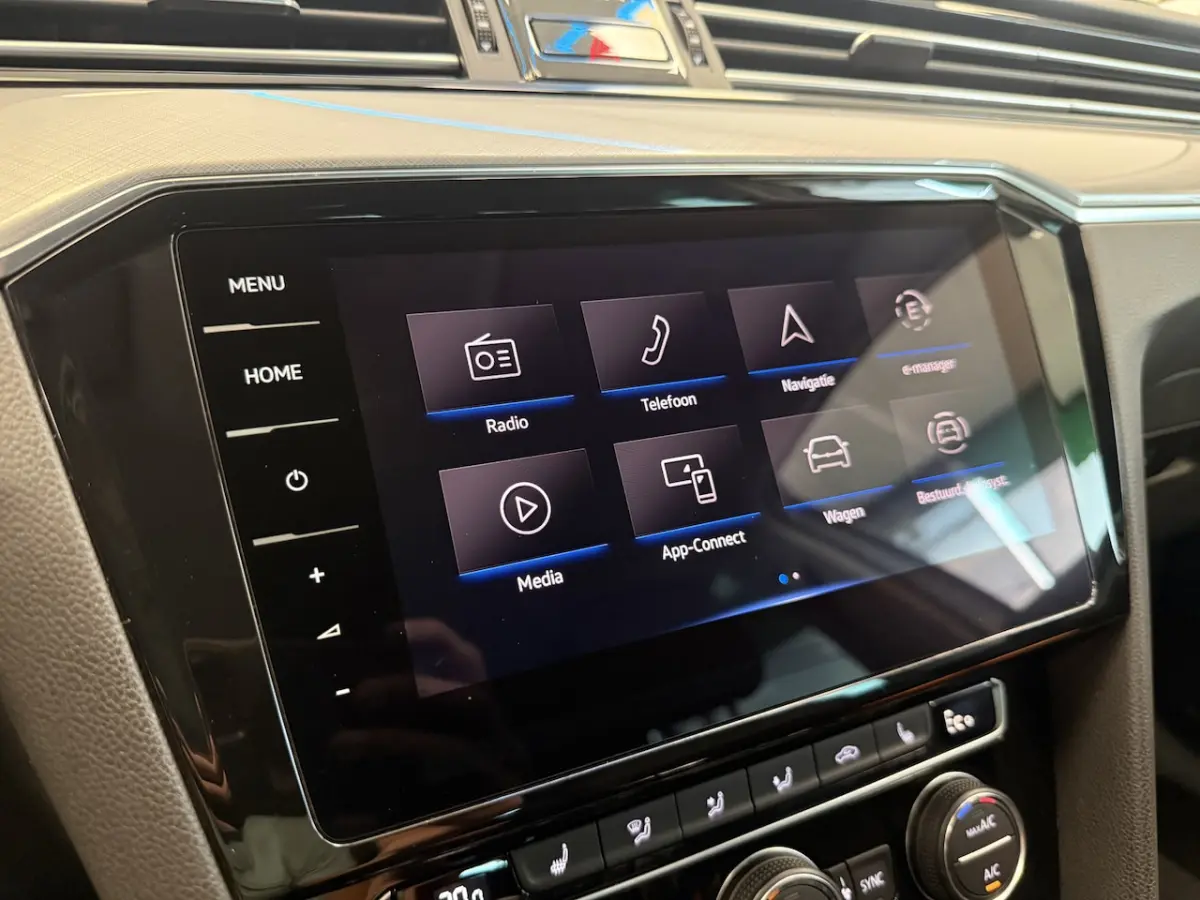 1.4 TSI PHEV GTE Business Stand kachel Trekhaak webklapbaar Stuurwielverwarming 24 Maanden