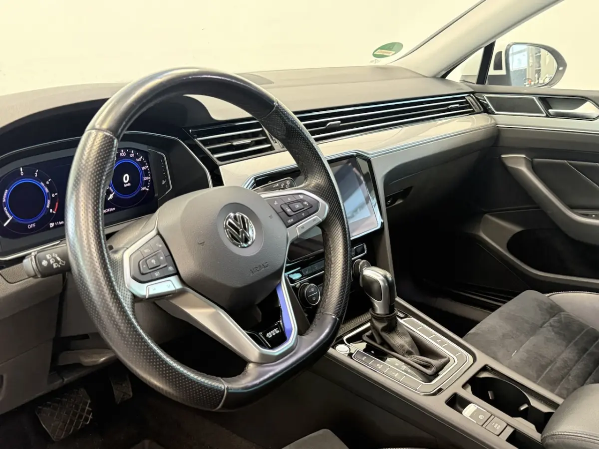 1.4 TSI PHEV GTE Business Stand kachel Trekhaak webklapbaar Stuurwielverwarming 24 Maanden