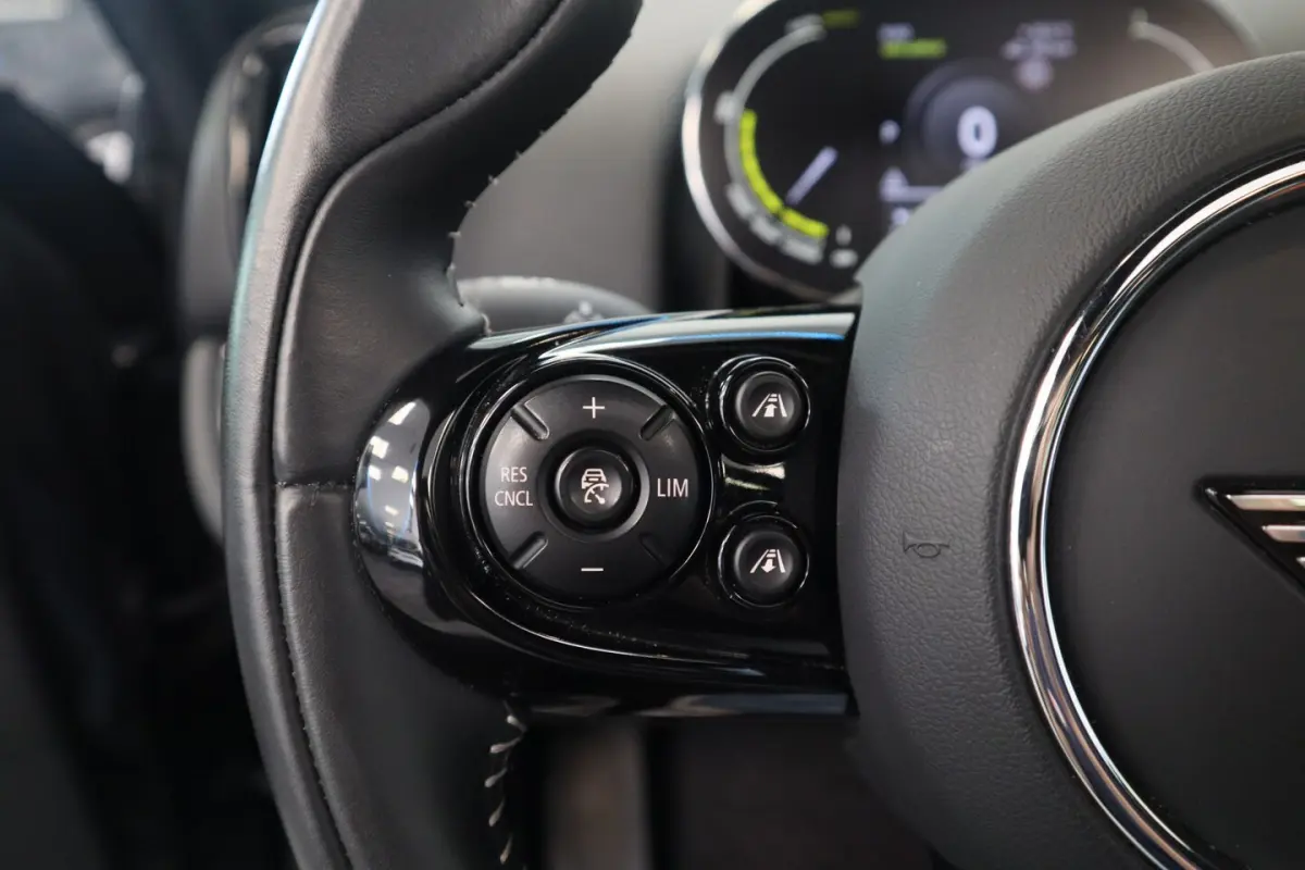 1.5 Cooper S E ALL4 ACC PDC Panoramadak 24 Maanden garantie* (Vraag naar de voorwaarden)