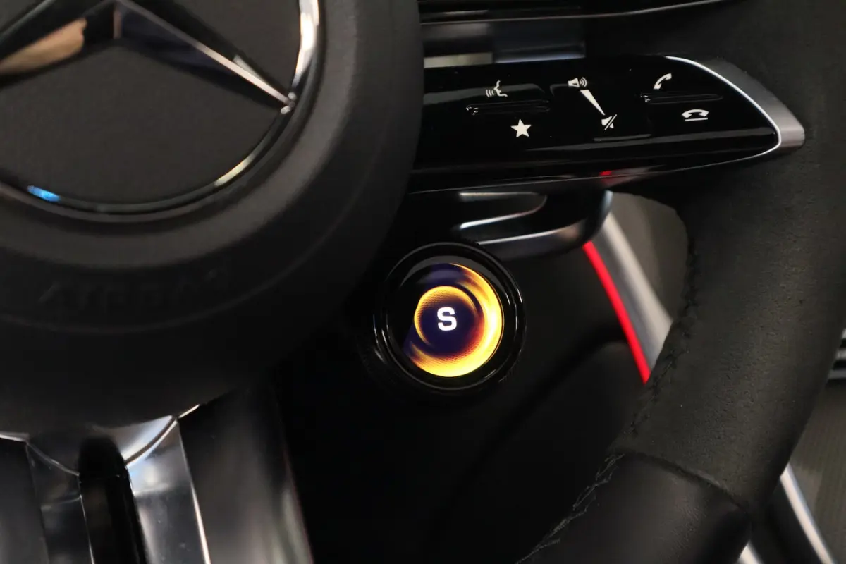 AMG 63 S E Performance Night Edition Panoramadak Head Up