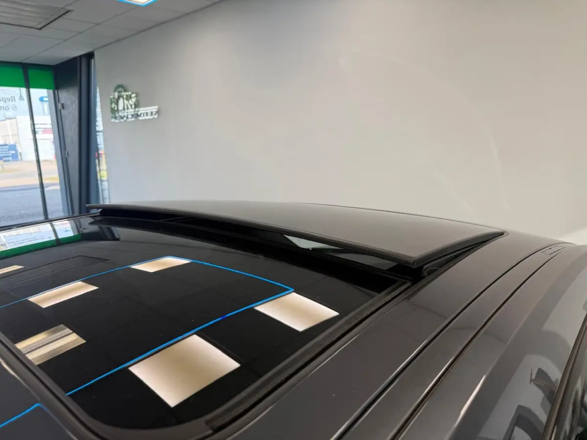 218i Executive Edition M-Sport Shadow Line PDC Panoramadak LED 24 Maanden garantie* (Vraag